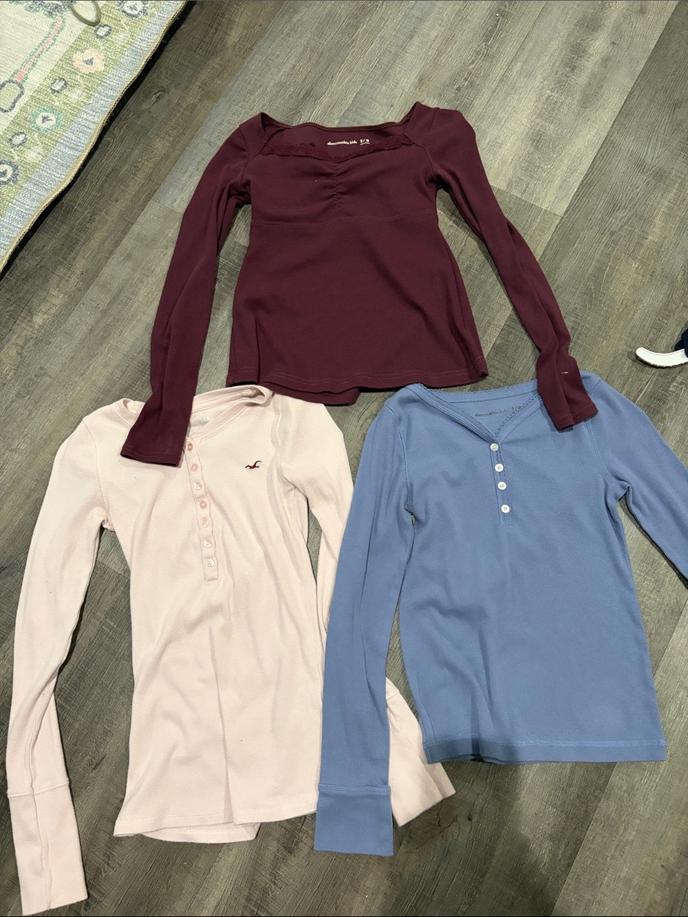 Hollister Long Sleeve Ribbed Henley Trio - Burgundy, Light Pink & Dusty Blue